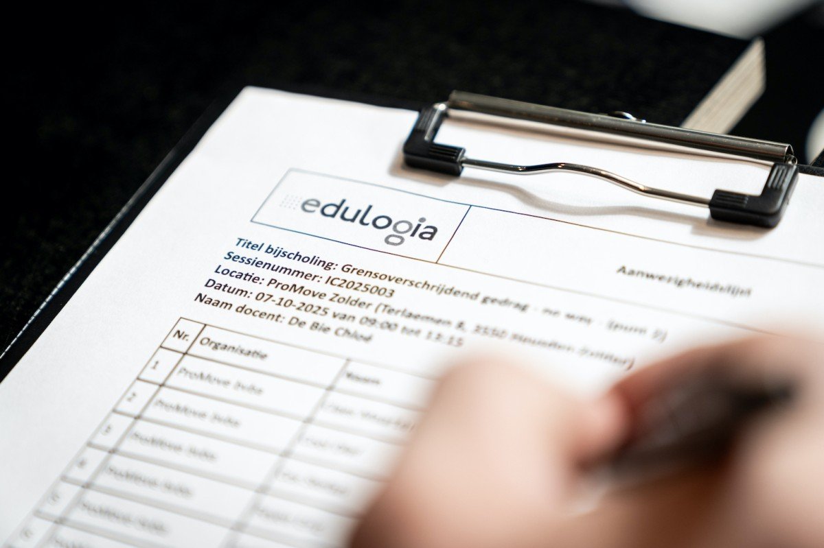 Edulogia stuurt kennis en expertise van rijlesgevers verder bij.